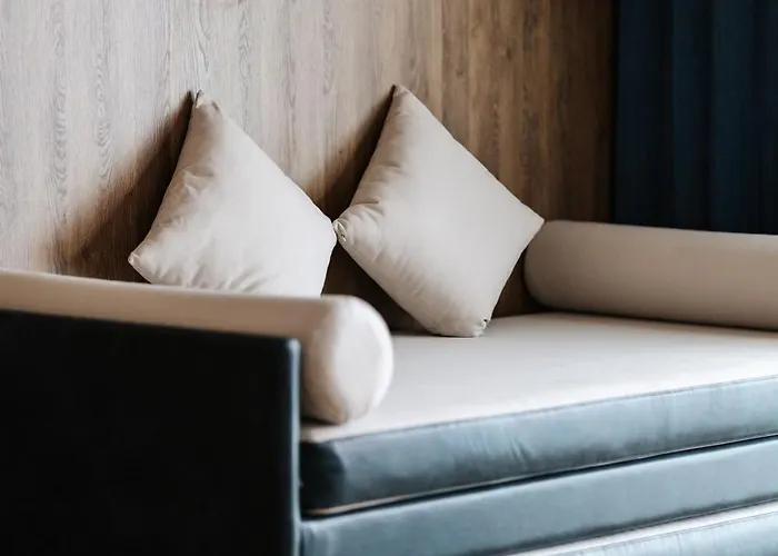 Beach King Suite